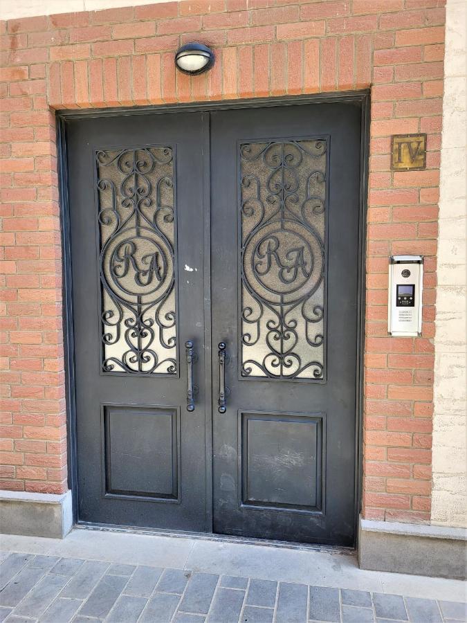 Avlabari Apartment - New One Tbilisi ภายนอก รูปภาพ