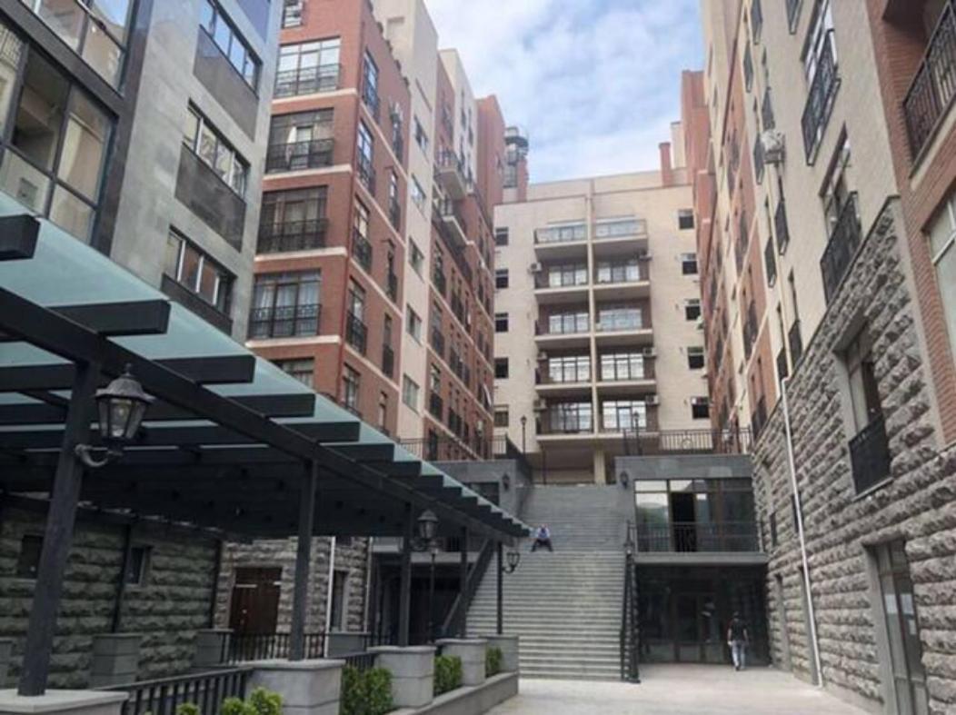 Avlabari Apartment - New One Tbilisi ภายนอก รูปภาพ